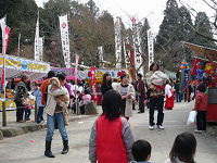 写真：荷機稲荷神社初午大祭