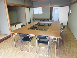 写真：小会議室和室