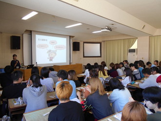 写真：認知症サポーター養成講座の様子