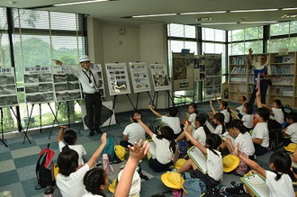 写真：稲津小小里川ダム見学1