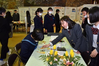 写真：瑞浪高校 卒業制作・実践活動発表会2