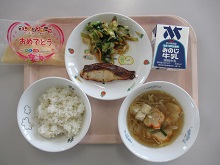 4月12日の給食写真(小学校)