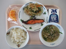 4月23日の給食写真