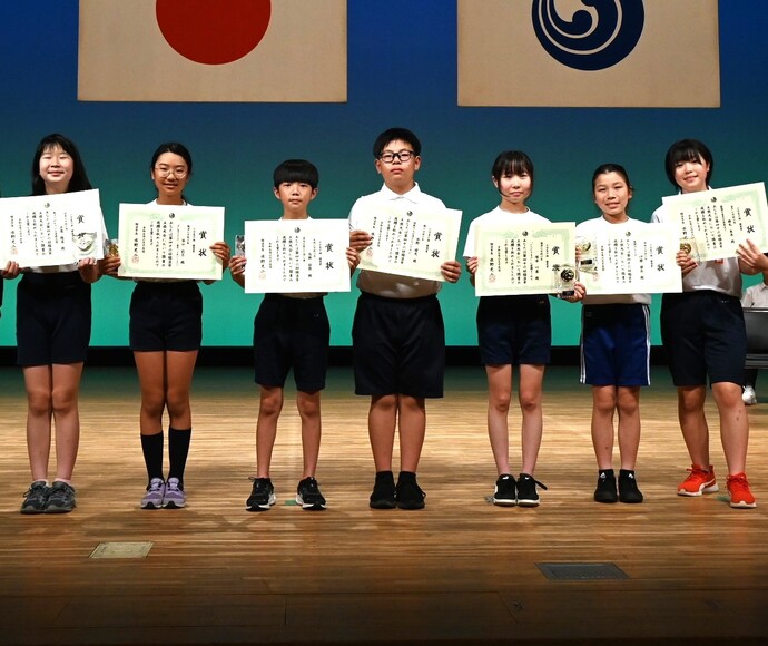 写真 小学生の部