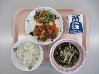 4月18日の給食写真