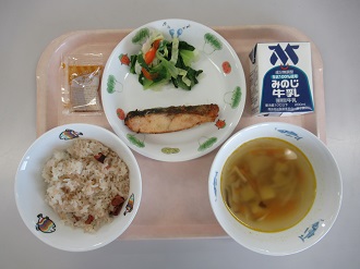 4月19日の給食写真