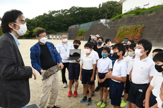 写真：化石の解説