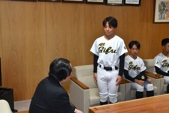 伊藤くん