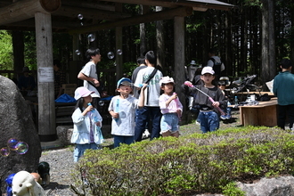 祭りの様子