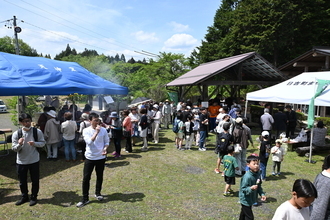 祭りの様子